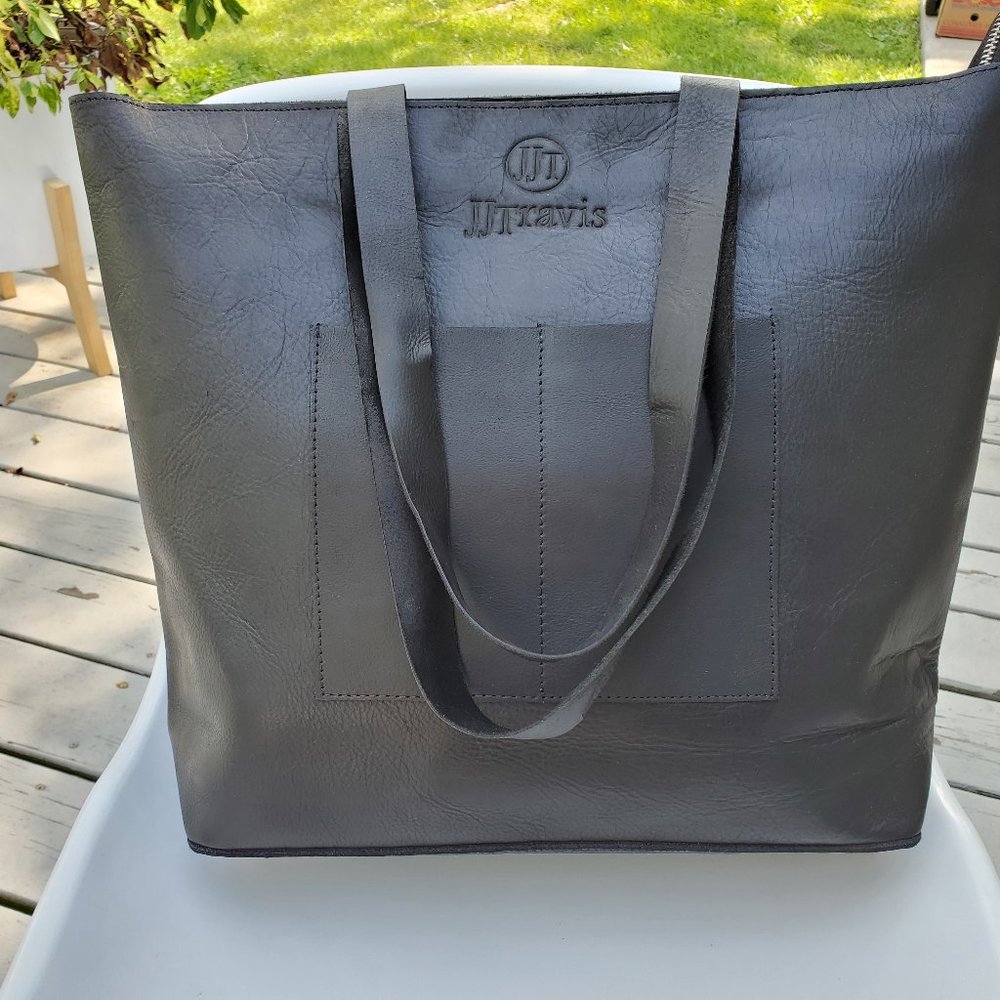 JJTravis large black tote bag